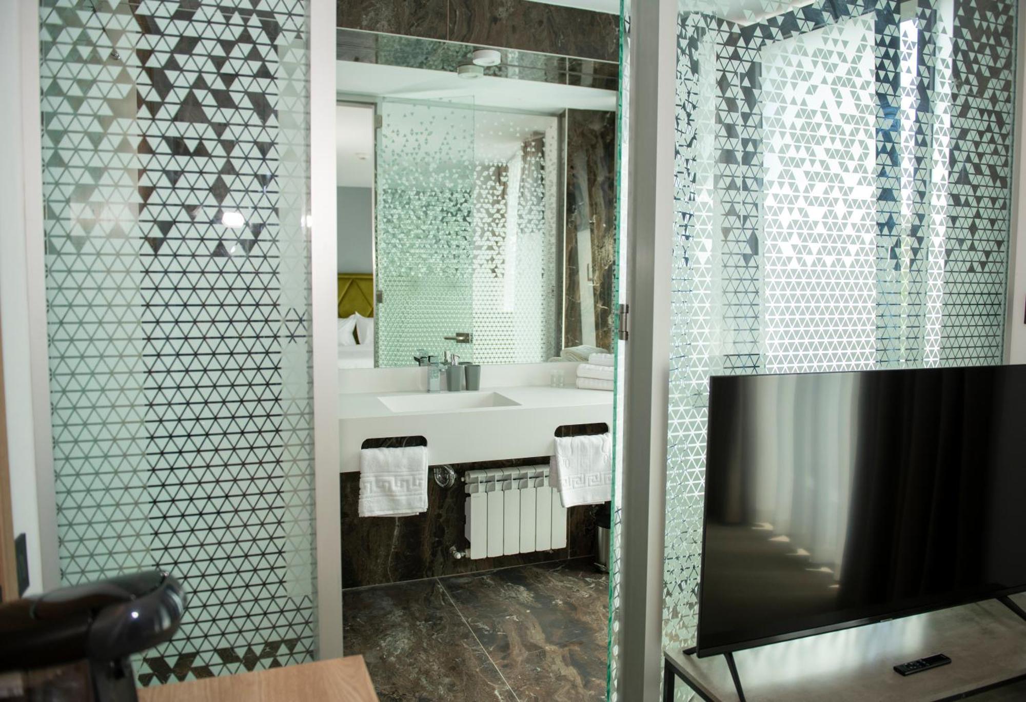 Cm111Apparthotel Bucureşti Eksteriør bilde