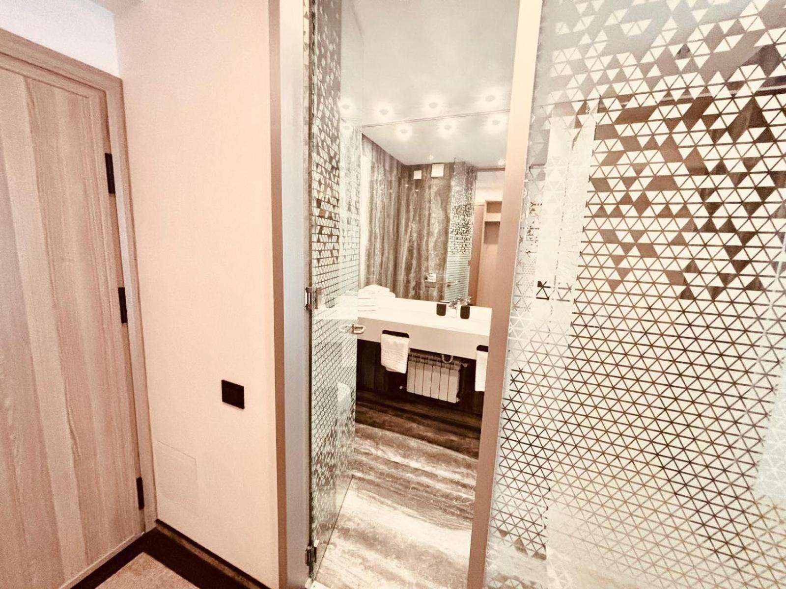 Cm111Apparthotel Bucureşti Eksteriør bilde